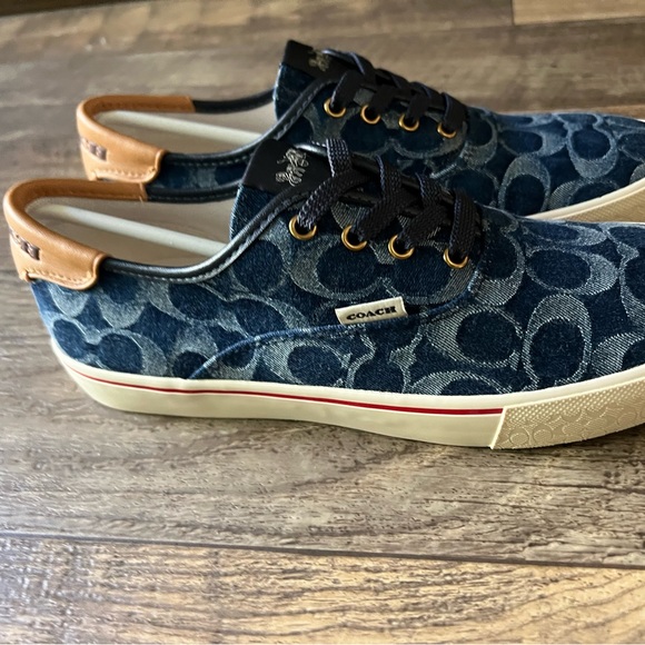 COPY - Limited Edition Coach sneakers!💙 - Picture 5 of 12